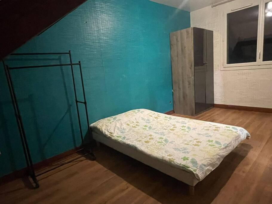 Appartement Entier A Sevran Exteriör bild
